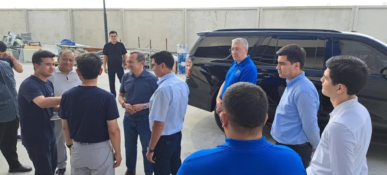 Leadership of "Uzavtosanoat" and "UzAuto Motors" Visits "Hansae Mobility Turan" Plant
